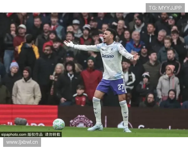 B费与托尼·克罗斯:组织核心的传球风格与比赛参与度对比分析 B费与托尼·克罗斯:组织核心的传球风格与比赛参与度对比分析