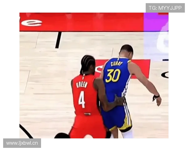 格林挡拆制造错位拉开空间较上季提升三分威胁